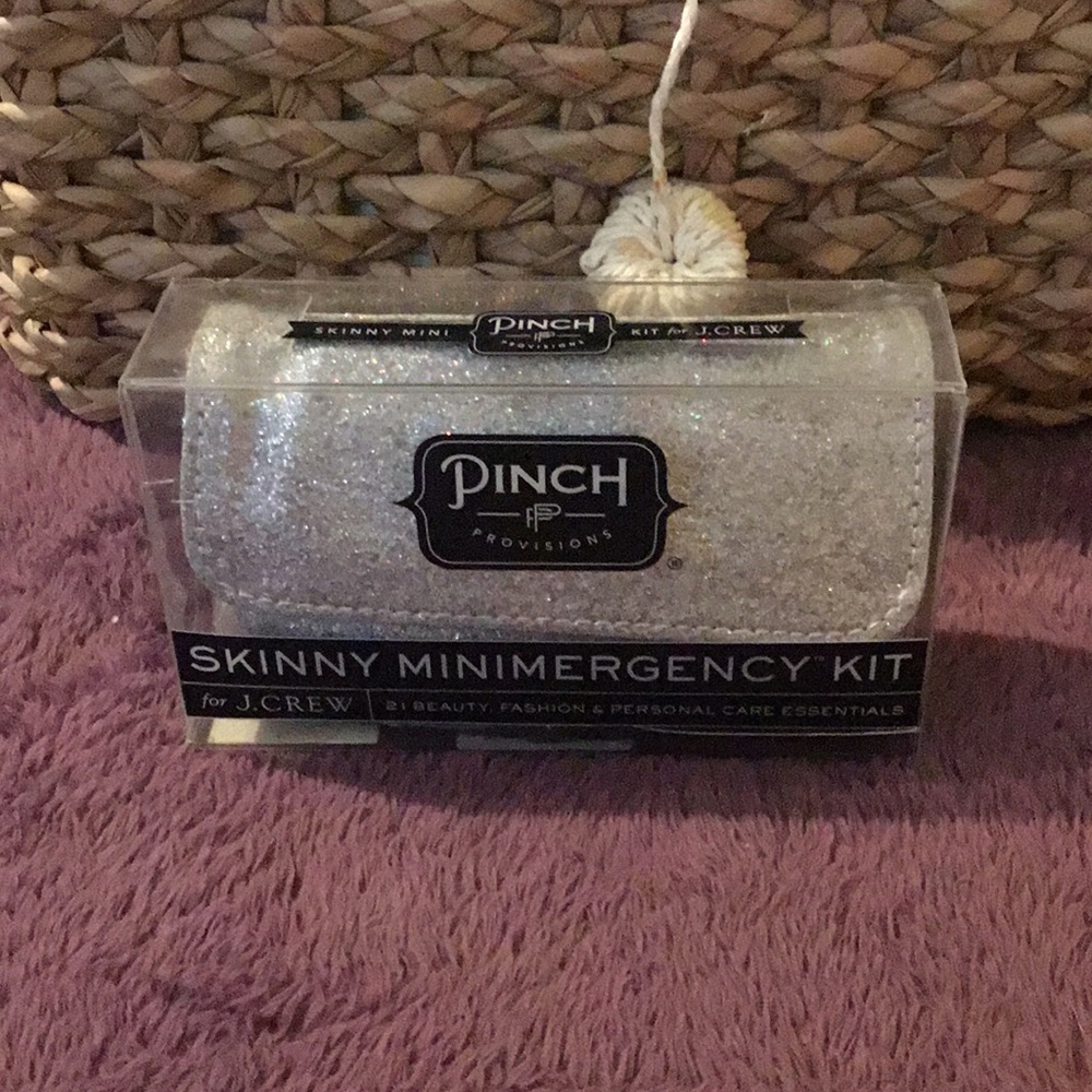 NWT Vintage J crew In A Pinch Beauty Fashion & Wellness Mini Skinny Emergency Ki